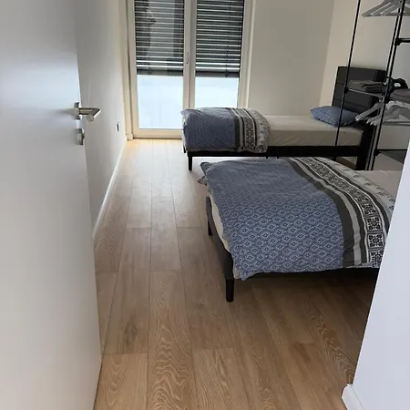 Luxus Appartement- Waldheim Apartman